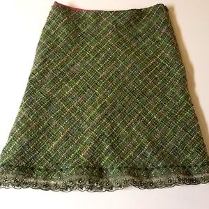 Lined wool skirt